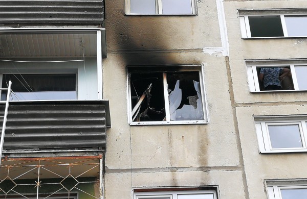 Iš buto trečiame aukšte veržėsi liepsnos: gaisro kaltininkas – šaldytuvas