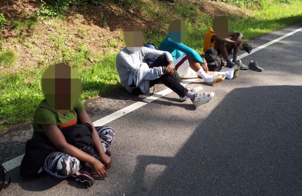 Pasienyje su Baltarusija įkliuvo dar pusšimtis migrantų