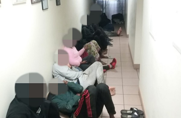 Pasienyje su Baltarusija įkliuvo dar pusšimtis migrantų