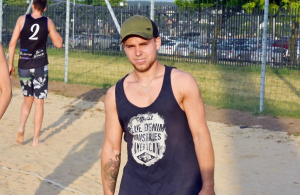 Joninių taurė dėl užklupusios audros virto dviejų dienų turnyru