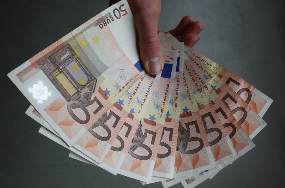 FNTT: daugėja pranešimų apie gaunamus vokelius