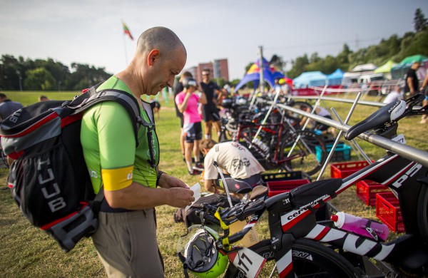 Atkakliame Jonavos triatlone ryškiausiai spindėjo T. Kopūstas ir I. Urbonavičiūtė