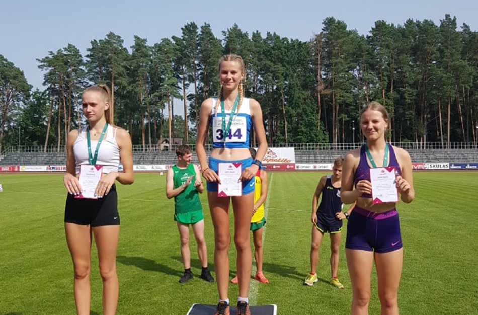 JKKSC lengvaatlečiai į  į Jonavą parvežė 6 Lietuvos čempionatų medalius