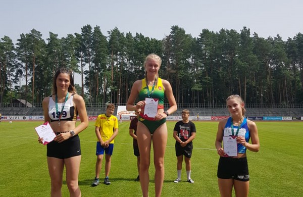 JKKSC lengvaatlečiai į  į Jonavą parvežė 6 Lietuvos čempionatų medalius