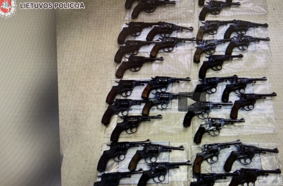 Kultūros ministro ir policijos vadovo susitikime – svarbi žinia muziejininkams ir kolekcininkams