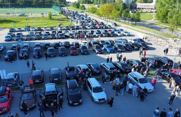 Jonavoje susiburs automobilių mylėtojai iš visos šalies