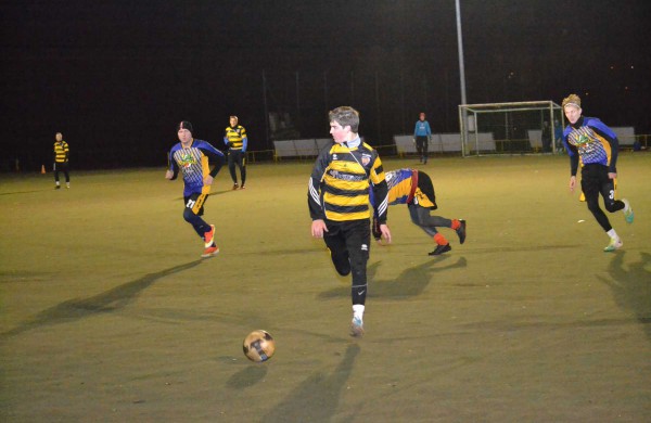 Naktinio futbolo nugalėtojai – SMK „Vikingai“ futbolininkai