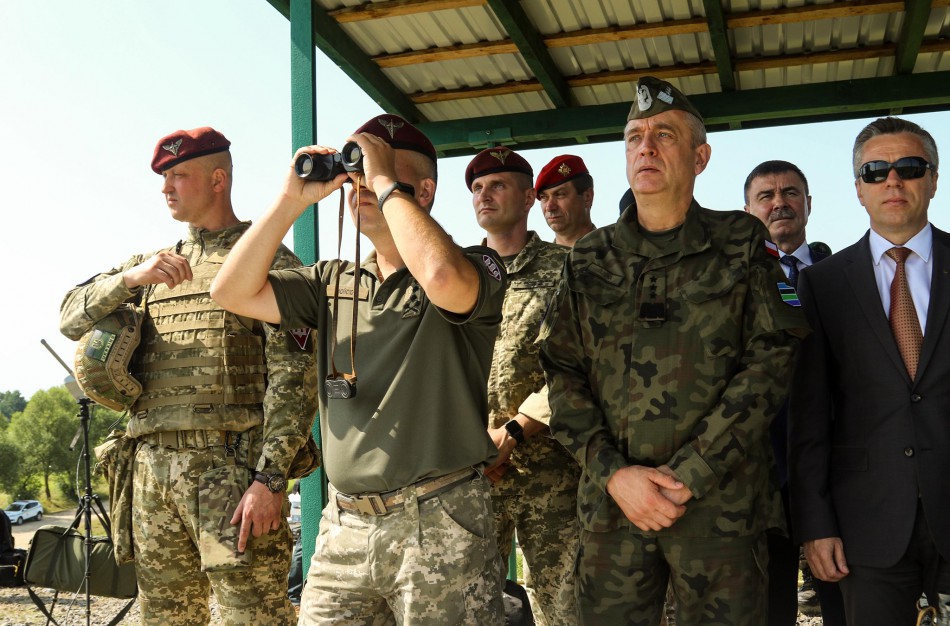 Krašto apsaugos viceministras V. Semeška: „Stiprinamas Ukrainos kariuomenės sąveikumas su NATO sąjungininkais“