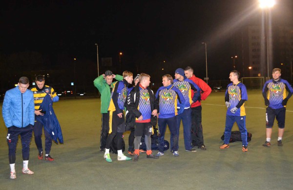 Naktinio futbolo nugalėtojai – SMK „Vikingai“ futbolininkai