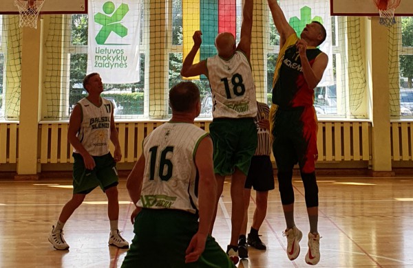 Baltijos taurės turnyre - vicečempionų vardai Achemos krepšinio veteranams