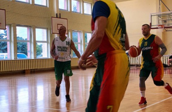 Baltijos taurės turnyre - vicečempionų vardai Achemos krepšinio veteranams