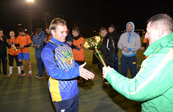 Naktinio futbolo nugalėtojai – SMK „Vikingai“ futbolininkai