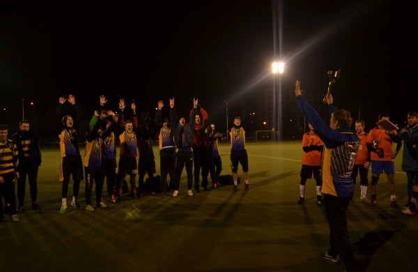 Naktinio futbolo nugalėtojai – SMK „Vikingai“ futbolininkai
