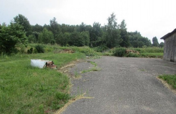 Pastato-pirties su aikštele ir sklypu Samanynės g. 30, Aklojo ežero k., Šilų sen., pardavimo aukcionas