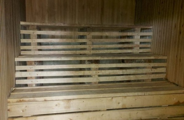 Pastato-pirties su aikštele ir sklypu Samanynės g. 30, Aklojo ežero k., Šilų sen., pardavimo aukcionas