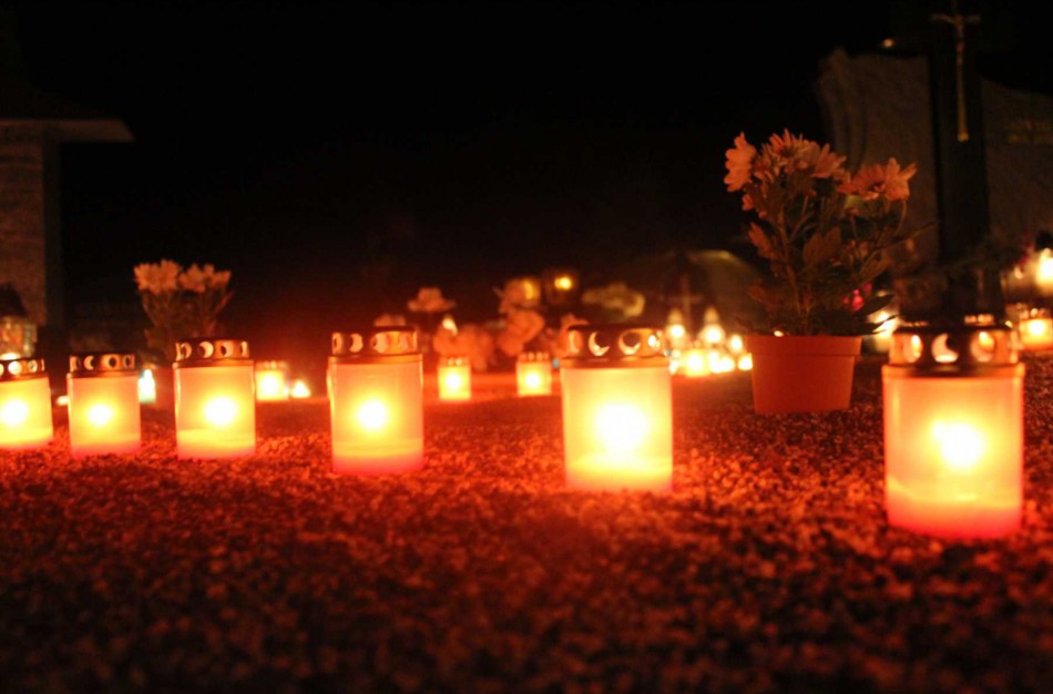 Penkių mėnesių dukterį palaidoję jonaviečiai dėkoja visiems už pagalbą