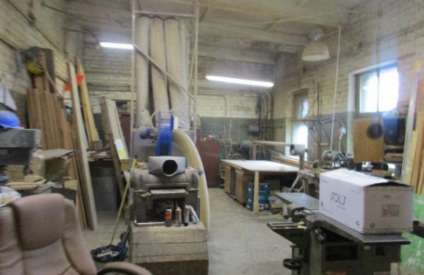 Administracinio pastato ir dirbtuvių Sodų g. 35, Jonava, pardavimo aukcionas