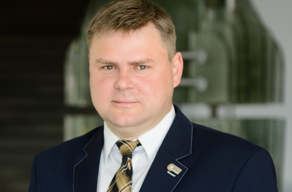 LŠMPS: Vyriausybės sprendimas verčia taupyti mokytojų sąskaita