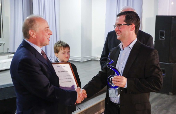 Jonavos įmonėms įteikti apdovanojimai