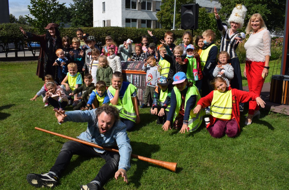 Kelionė po nuotykių kupiną vasarą Knygų terasoje baigėsi