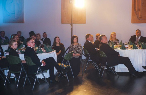 Jonavos įmonėms įteikti apdovanojimai