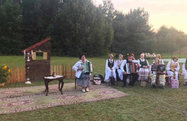 Respublikinis armonikininkų suvažiavimas Batėgaloje