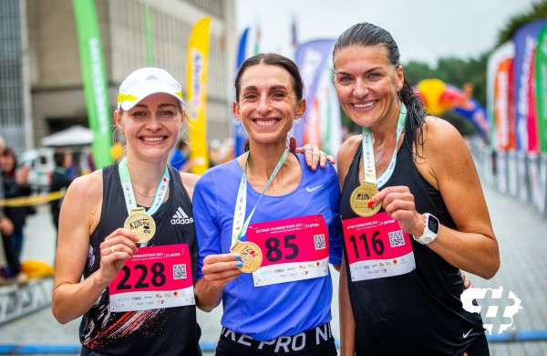 Alytaus pusmaratonyje - Jonavos ,,Maratono" bėgikės sėkmė