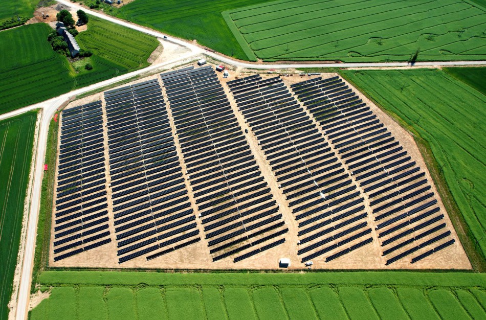 „Modus Remote Solar Fund I“ įsigijo saulės jėgainių parką, tarpe jų - Žeimių jėgainė