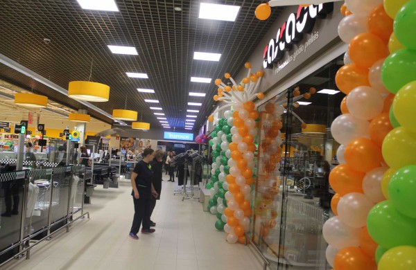 Jonavoje atsidarė naujasis „Maxima XX“ prekybos centras