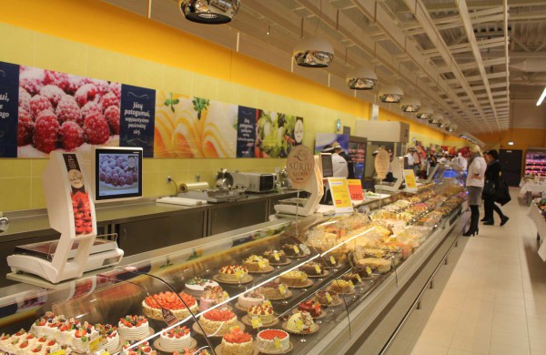 Jonavoje atsidarė naujasis „Maxima XX“ prekybos centras