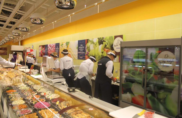 Jonavoje atsidarė naujasis „Maxima XX“ prekybos centras