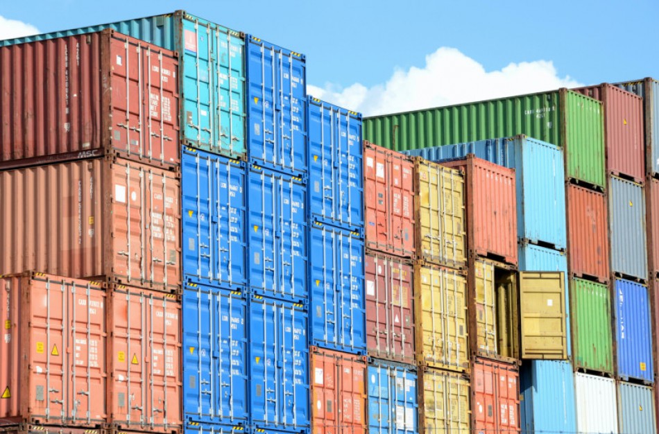 Aplinkosaugininkai įspėja: į Europos Sąjungą importuojamas chemines medžiagas įmonės privalo registruoti