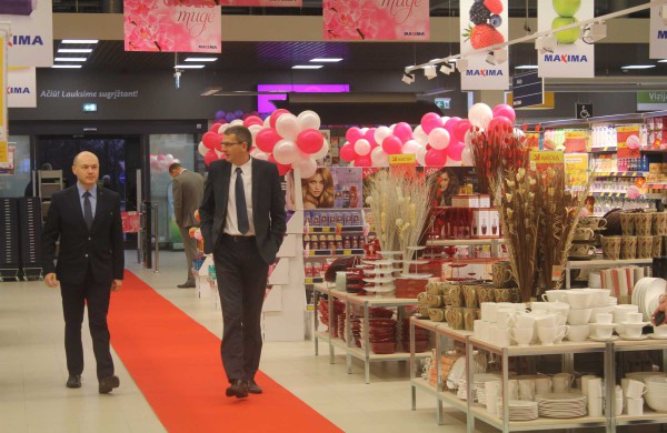Jonavoje atsidarė naujasis „Maxima XX“ prekybos centras
