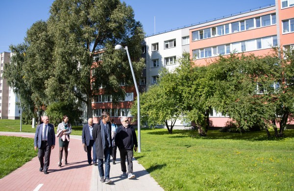 Europos tarybos vystymo banko atstovai įvertino sėkmingą renovacijos patirtį Jonavoje