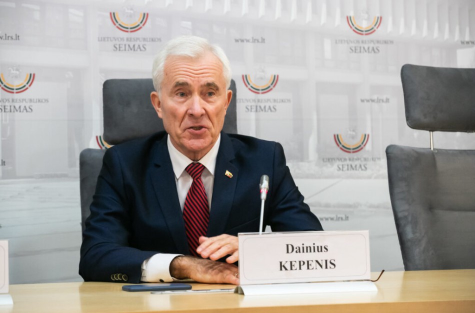 Seimo narys Dainius Kepenis prašys teismo apginti pažeistas teises dėl vardo ir pavardės panaudojimo