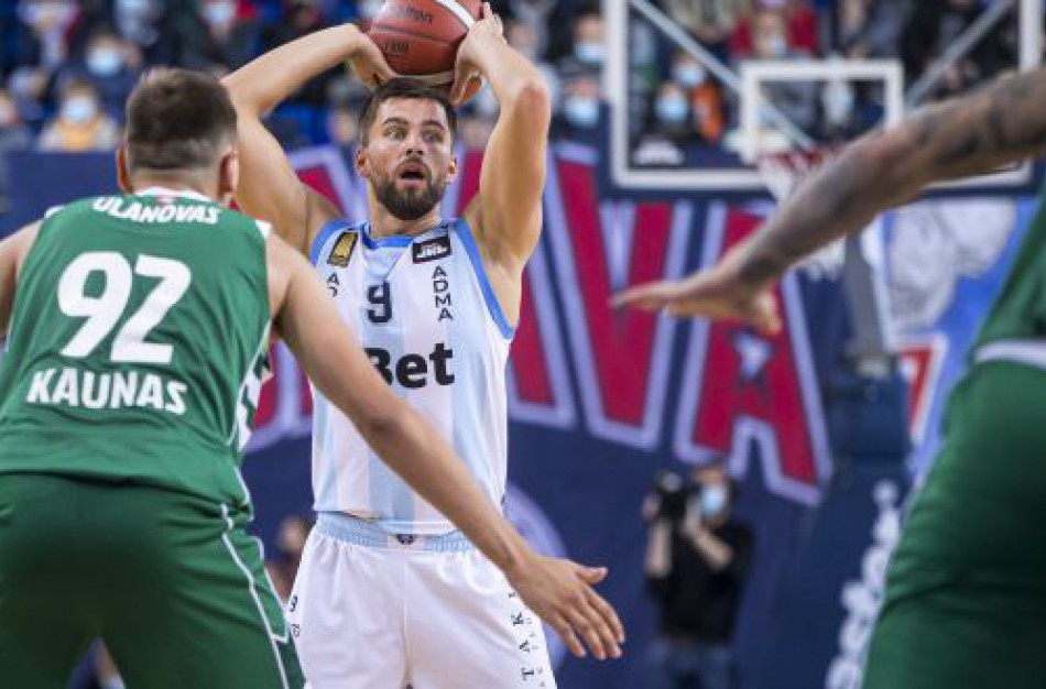 Jonaviečiai užkūrė tikrą pirtį daugkartiniams Lietuvos čempionams