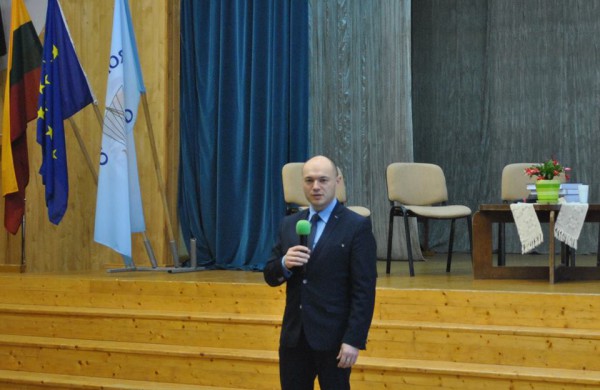 Gimnazistams linkėjo kurti savo istorijas