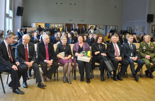 Gimnazistams linkėjo kurti savo istorijas