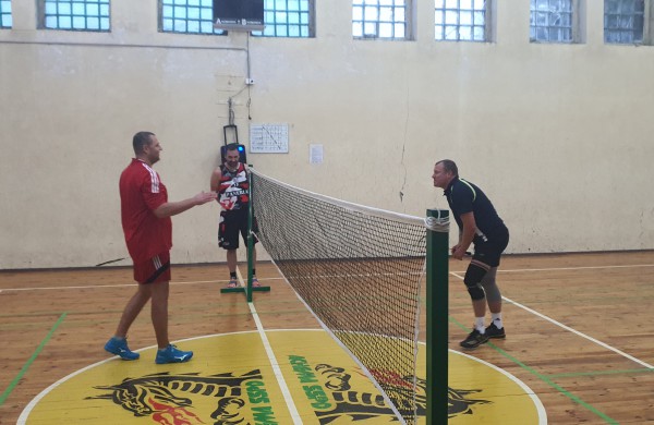 Istorinį badmintono turnyrą laimėjo Robertas Giedraitis