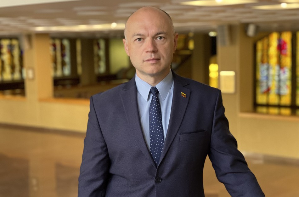 Seimo narys E. Sabutis: „Europos Sąjungos valstybės jau ieško būdų mažinti energijos kainas. Kodėl Vyriausybė nieko nedaro?“