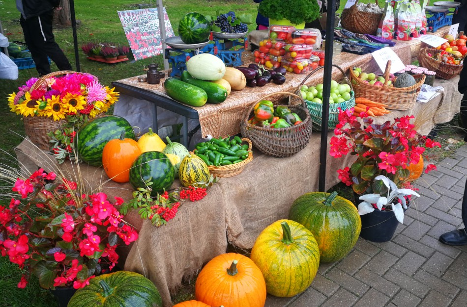 Įsisiūbuoja Rudens kermošius