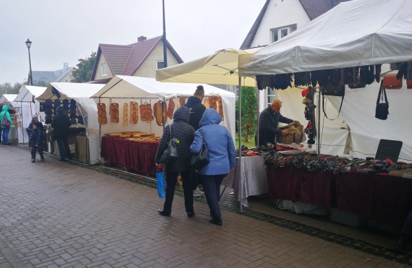 Įsisiūbuoja Rudens kermošius