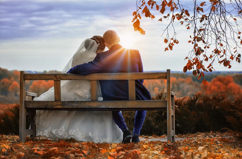 Vedybų tendencijos nesikeičia - lietuviai ir toliau rinkosi rugpjūčio savaitgalius