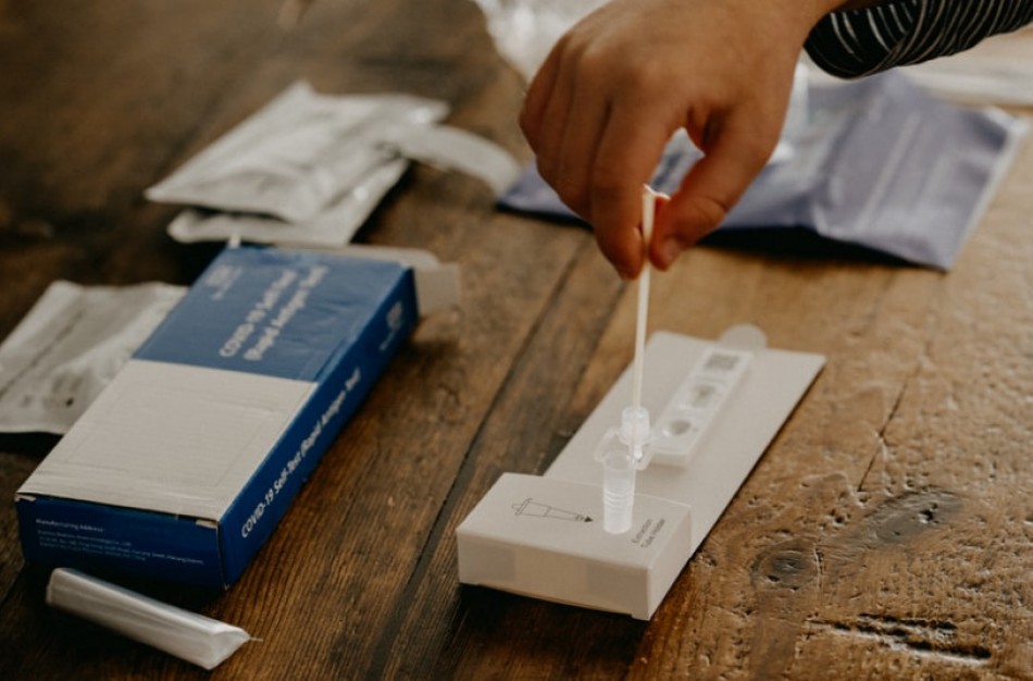 Vos gavus teigiamą savikontrolės testo atsakymą, likusiai klasei taip pat rekomenduojama iš karto atlikti savikontrolės testus