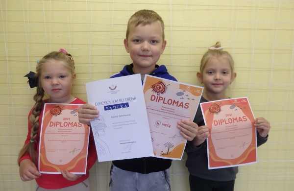 Piešiniai, skirti Europos kalbų dienai, sužavėjo komisiją