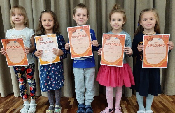 Piešiniai, skirti Europos kalbų dienai, sužavėjo komisiją