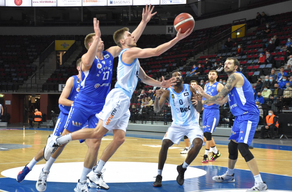 Šaltą dušą Klaipėdoje gavę Jonavos krepšininkai jau poryt namuose priims Panevėžio  „Lietkabelį“