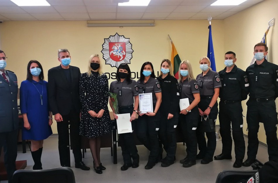 Artėjančios Angelų sargų dienos proga, pagerbti rajono pareigūnai