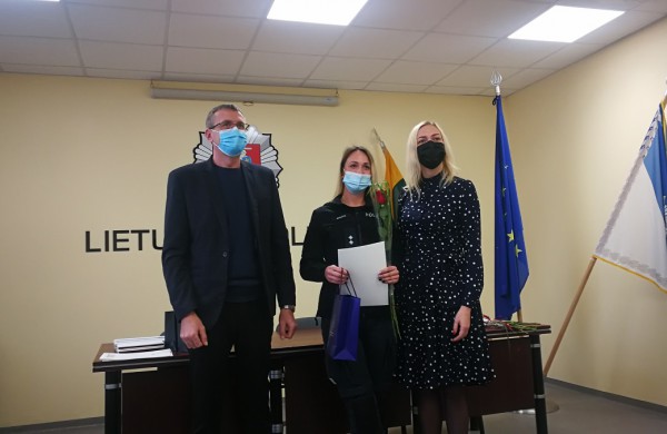 Artėjančios Angelų sargų dienos proga, pagerbti rajono pareigūnai