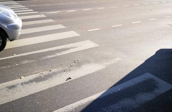 Susidūrė į iškvietimą važiavęs greitosios medicinos pagalbos automobilis ir "Mercedes Benz"